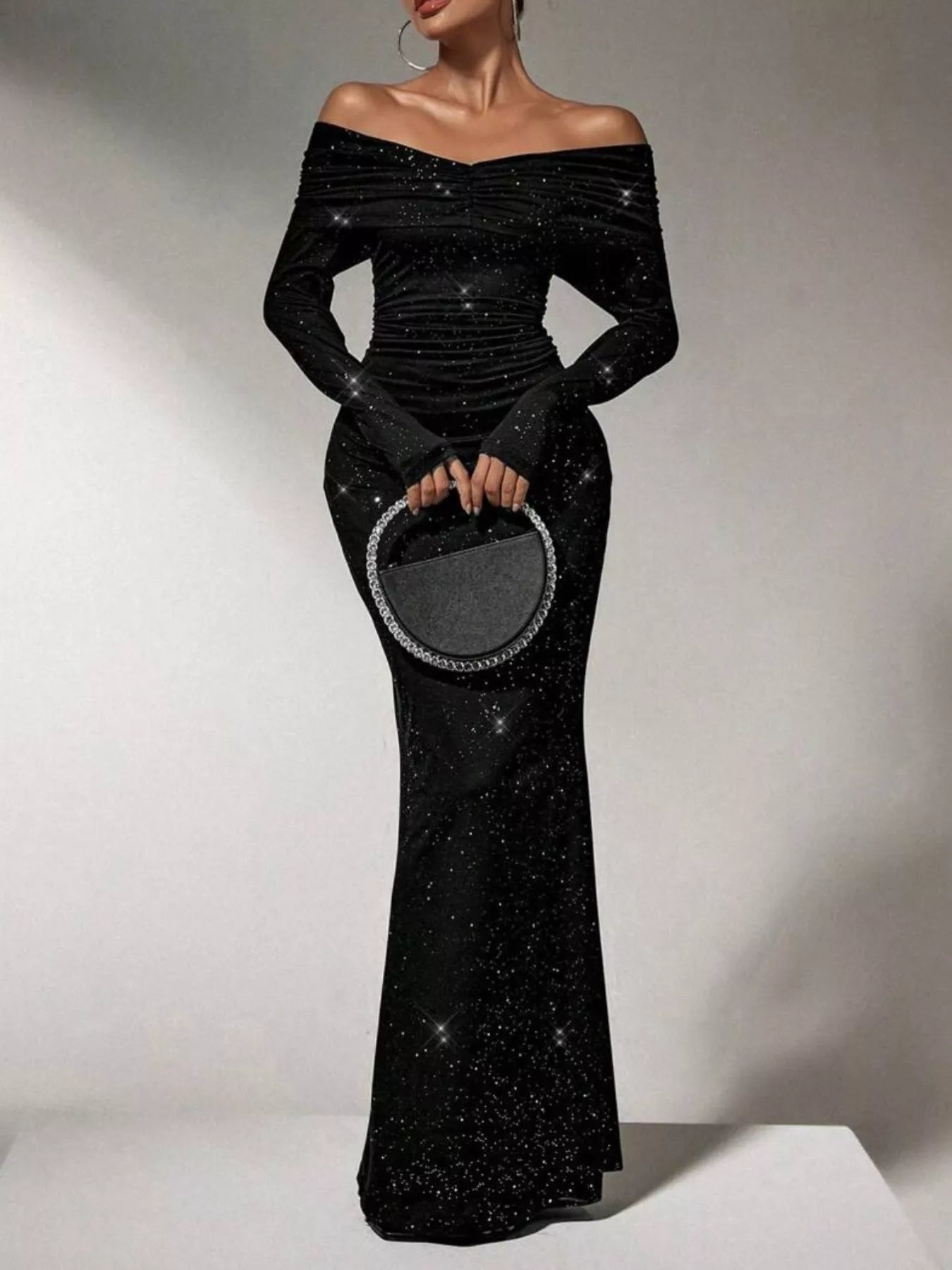 Off-Shoulder Glitter Evening Maxi Dress Body By J'ne Off-Shoulder Glitter Evening Maxi Dress Body By J'ne