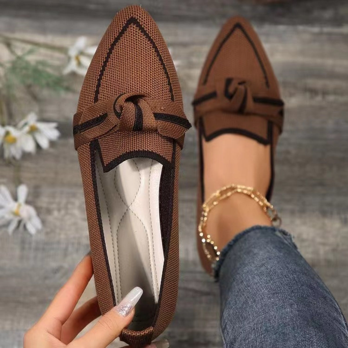 Bow Contrast Trim Point Toe Loafers - Body By J'ne