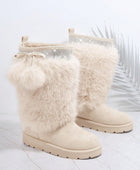 Fuzzy Round Toe Boots