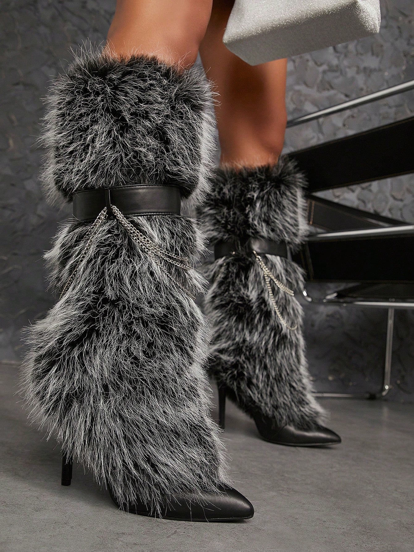 Pointed Toe Knee-High Boots