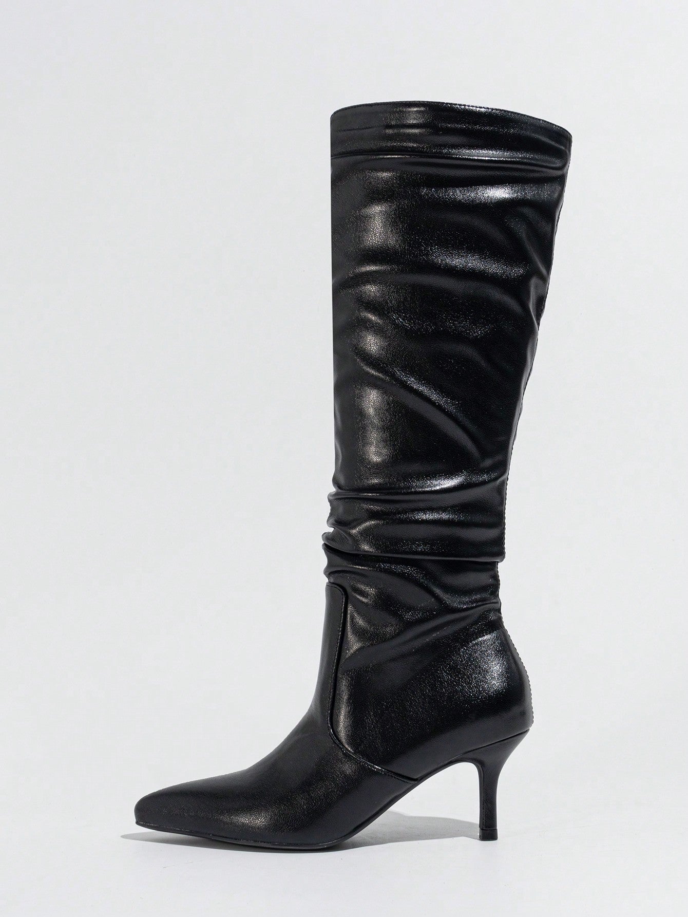 Wrinkled Knee-High Pull-On Boots,