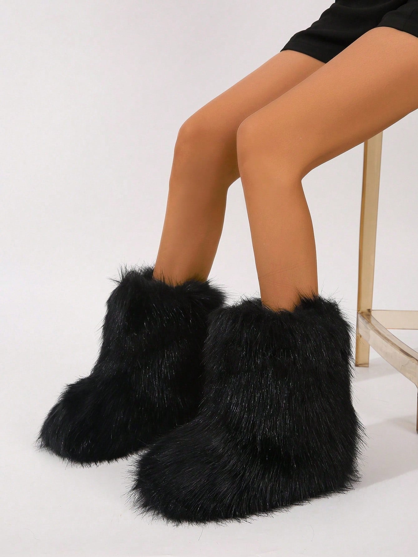 Faux Fur Boot Furry Fluffy Round Toe Boots