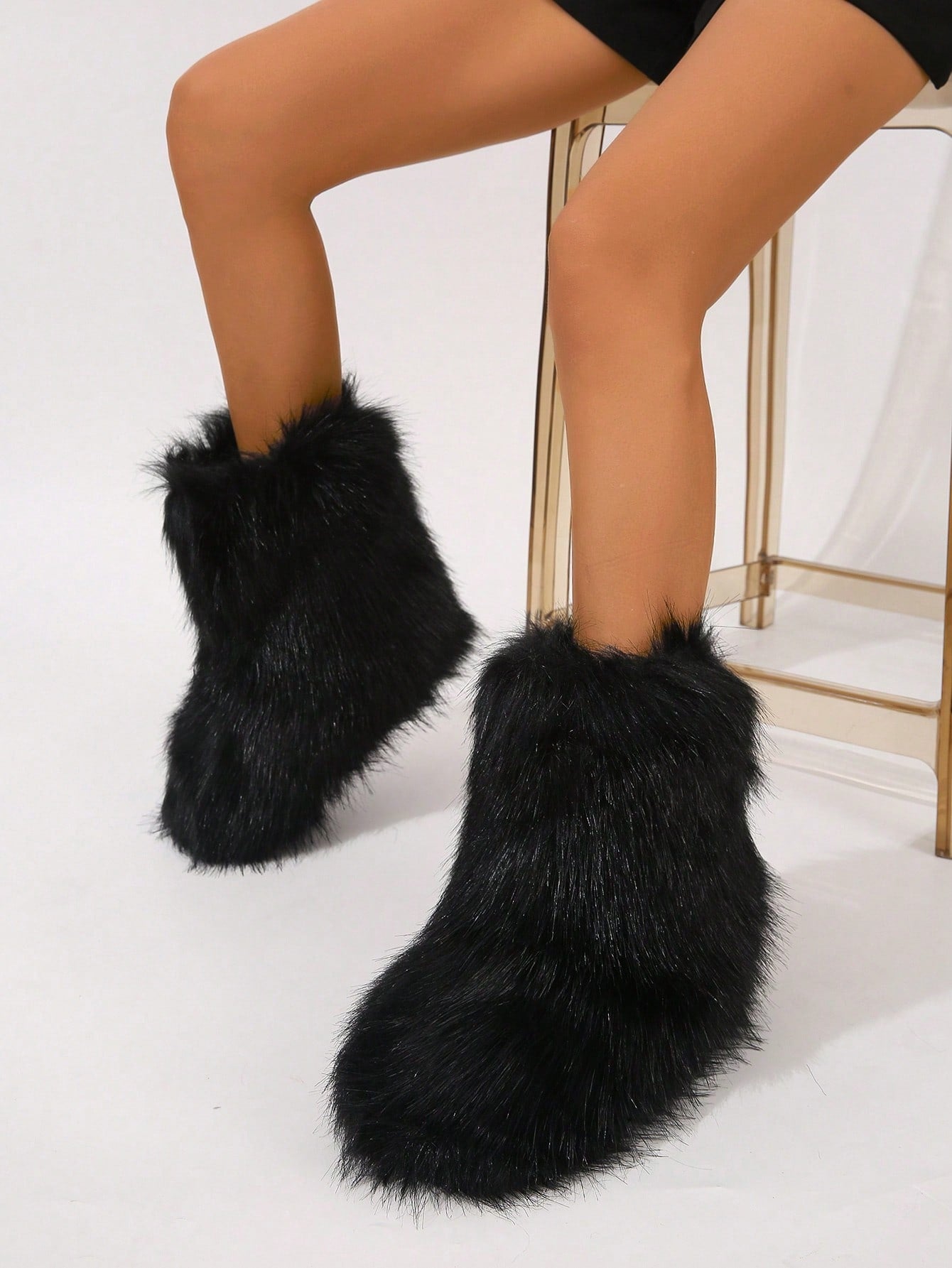 Faux Fur Boot Furry Fluffy Round Toe Boots