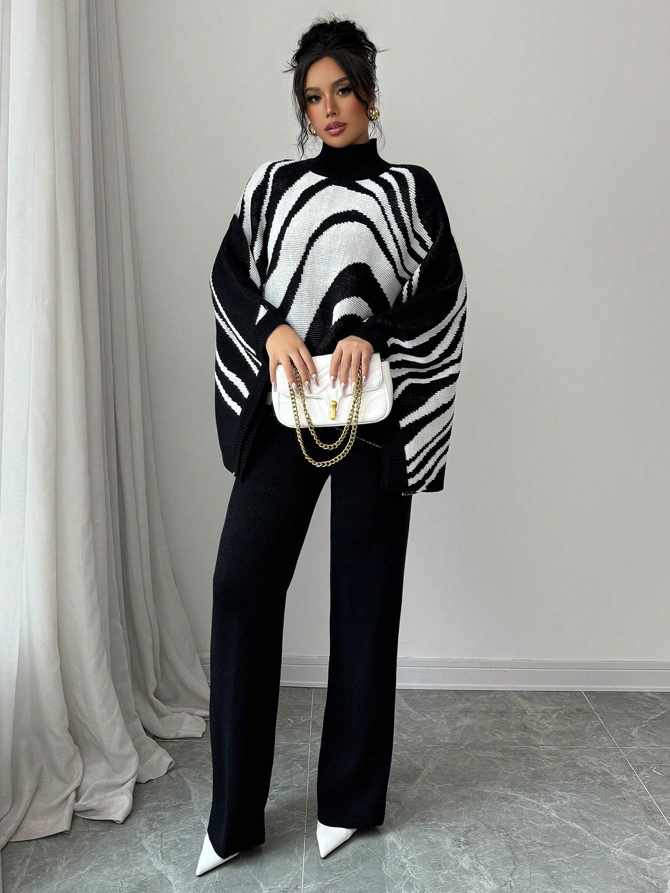 Contrast Zebra Batwing Sweater & Pants Set - Body By J'ne