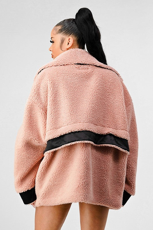 OVERSIZED SHERPA WITH CONTRAST JACKET