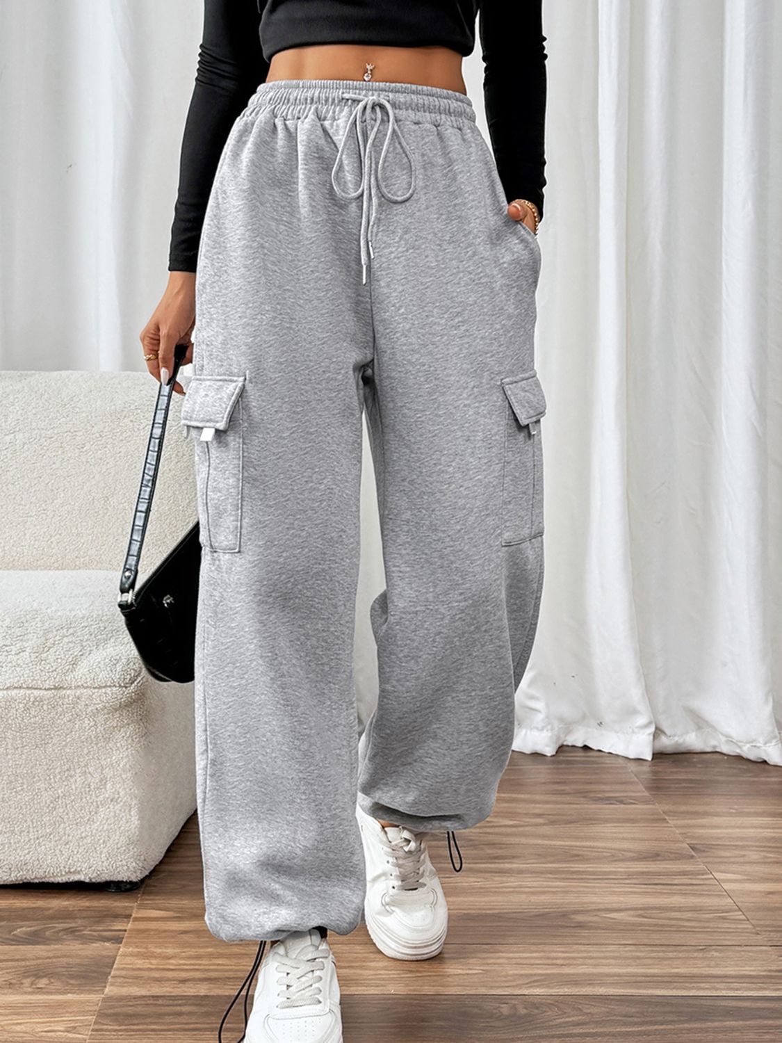 Pantalones deportivos con cintura elástica y bolsillos y cordón Perfee