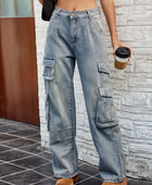 Jeans lavados con bolsillos