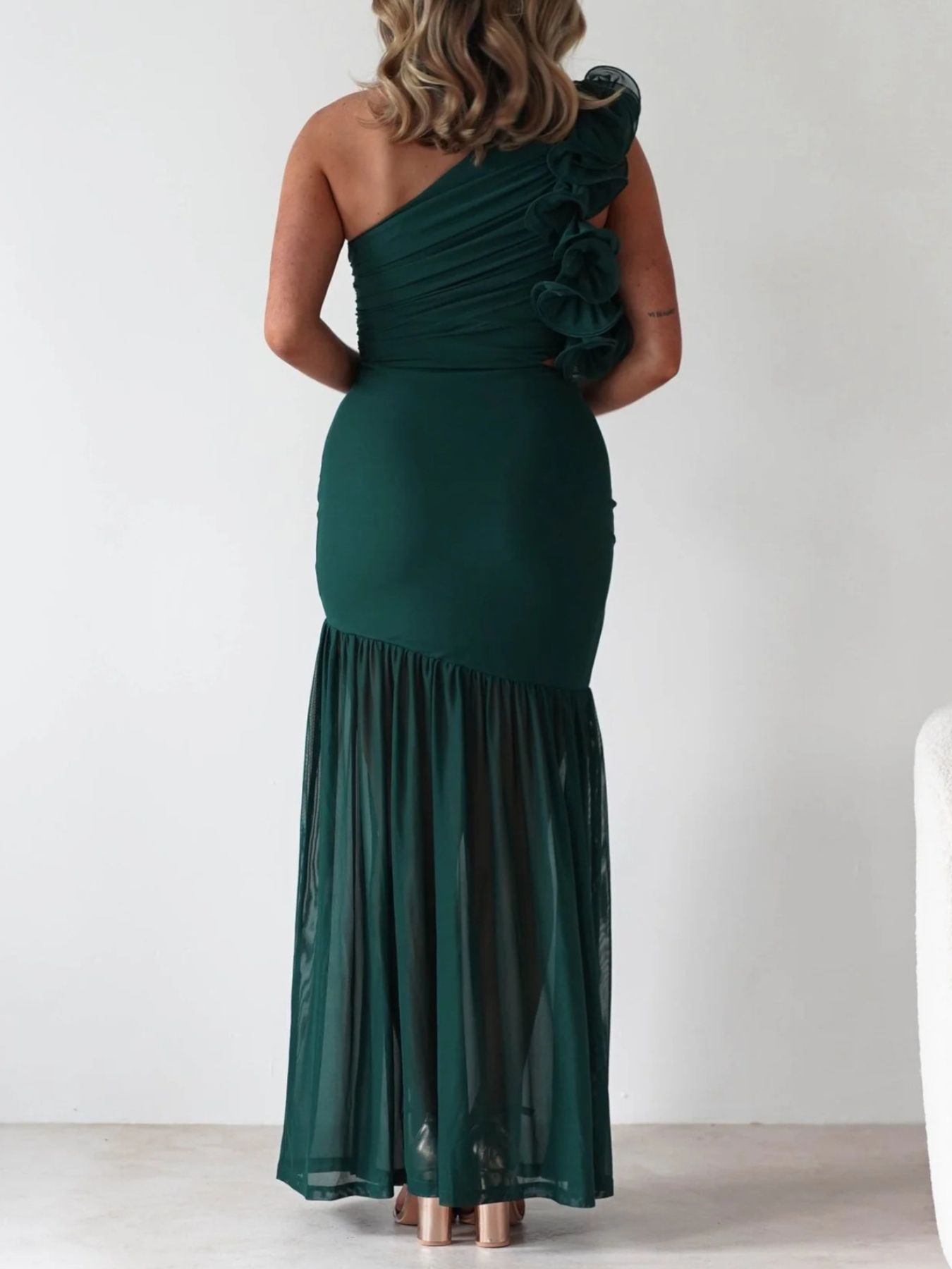 687229e5-5e16-4467-a9e6-a151193de3c1-Max