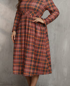 Plus Size Plaid Round Neck Long Sleeve Midi Dress