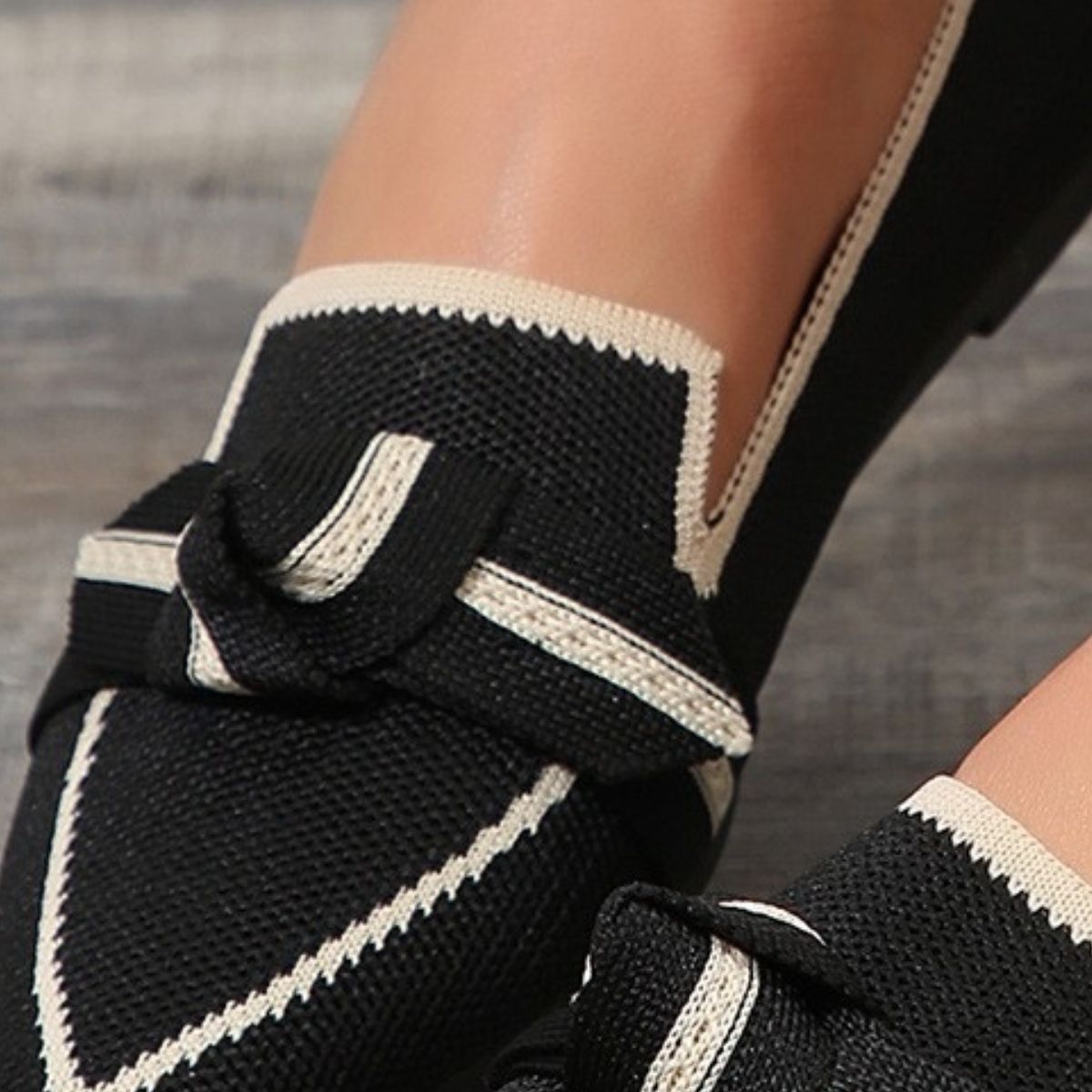 Bow Contrast Trim Point Toe Loafers - Body By J'ne