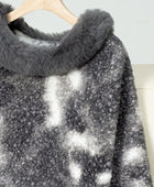 Furry Contrast Three-Quarter Poncho