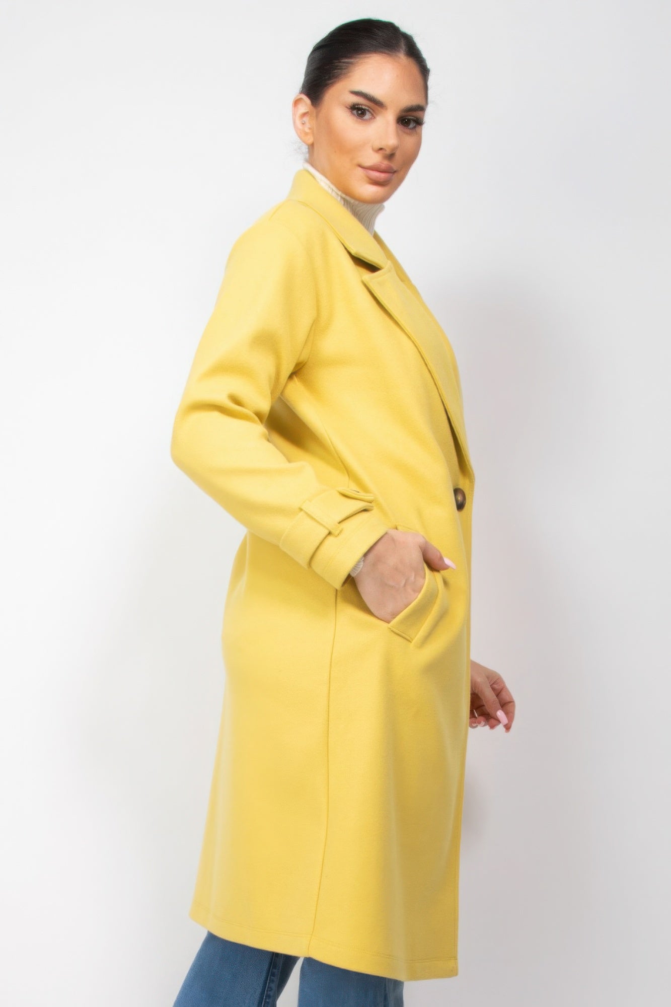 Collar pocketed coat - Body By J'ne