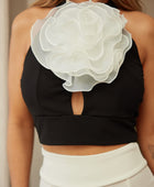 Flower Detailed Fashion Crop Top