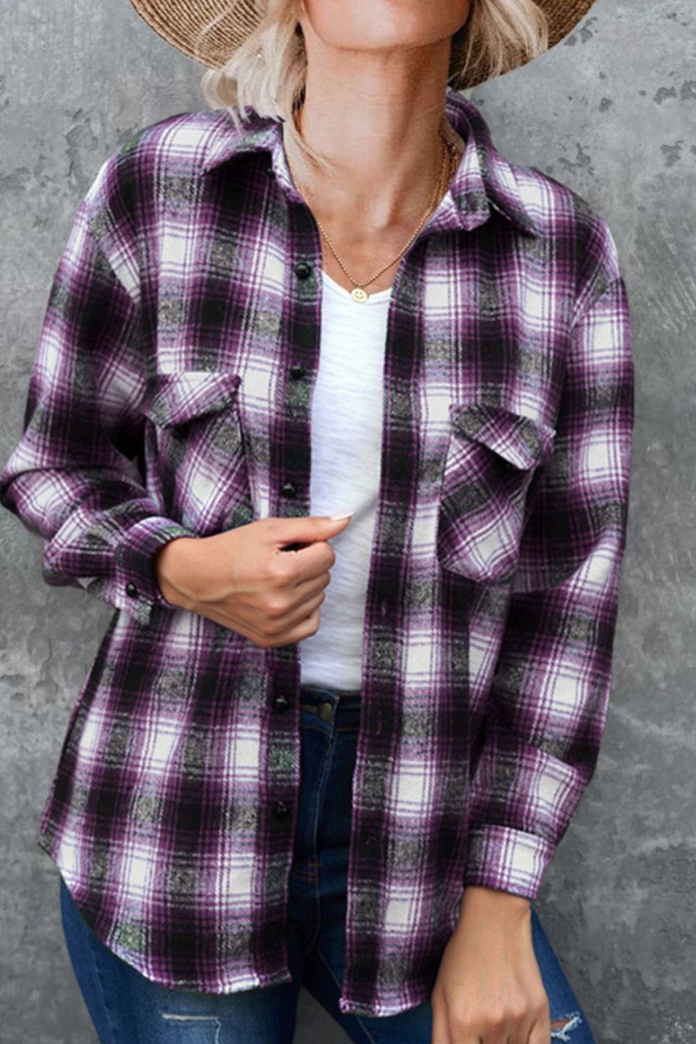 Camisa de manga larga con cuello alto y cuadros escoceses de tamaño completo