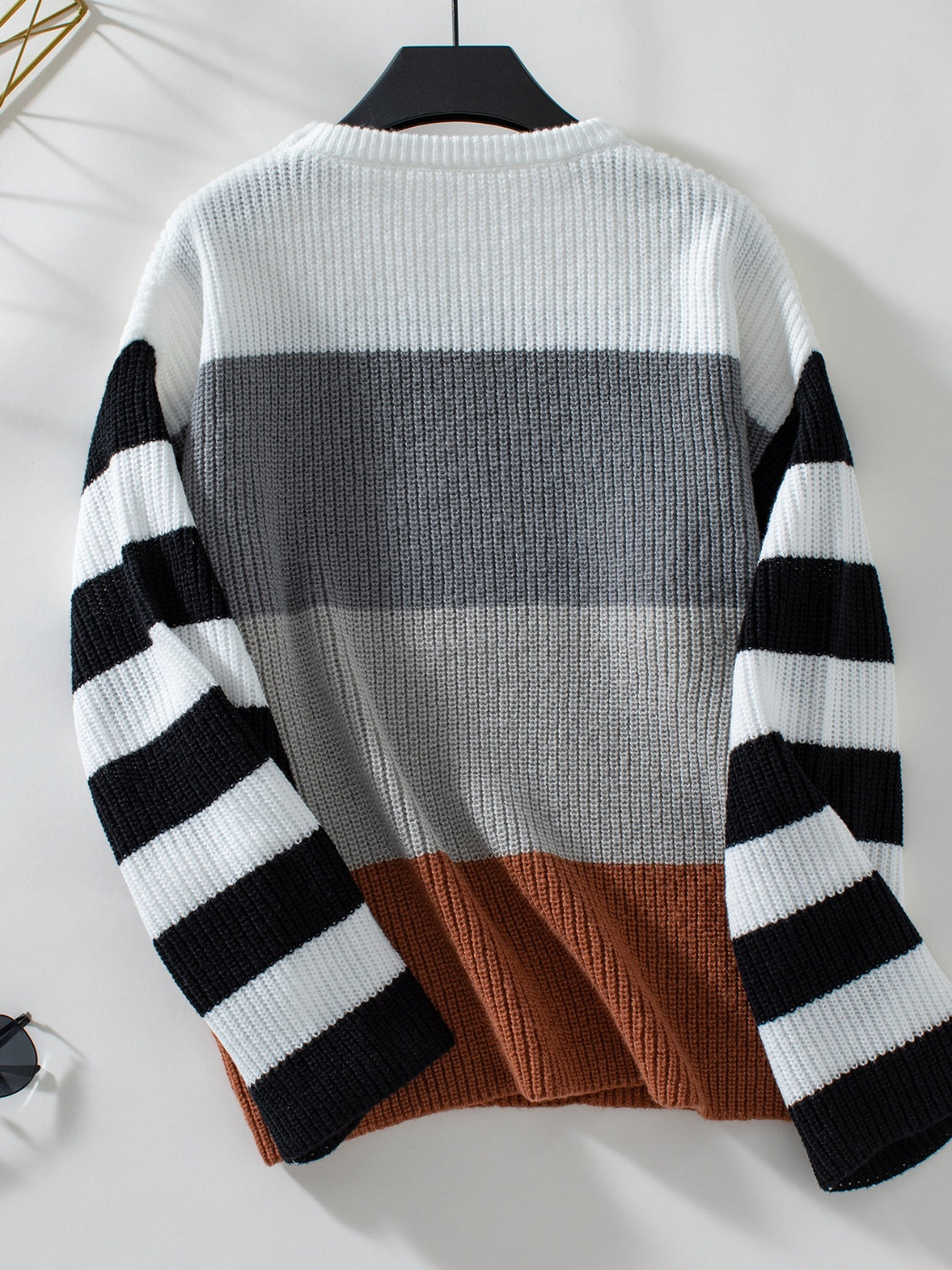 Color Block Round Neck Long Sleeve Sweater - Body By J'ne