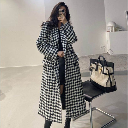 Wishing on Winter Houndstooth Overcoat - Body By J'ne