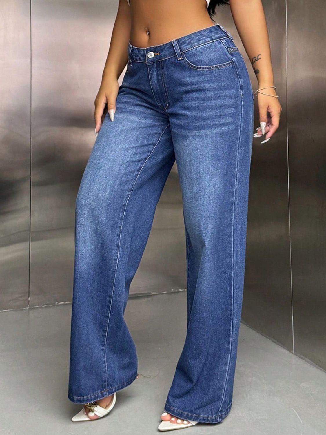 Wide Leg Jeans with Pockets - Body By J'ne