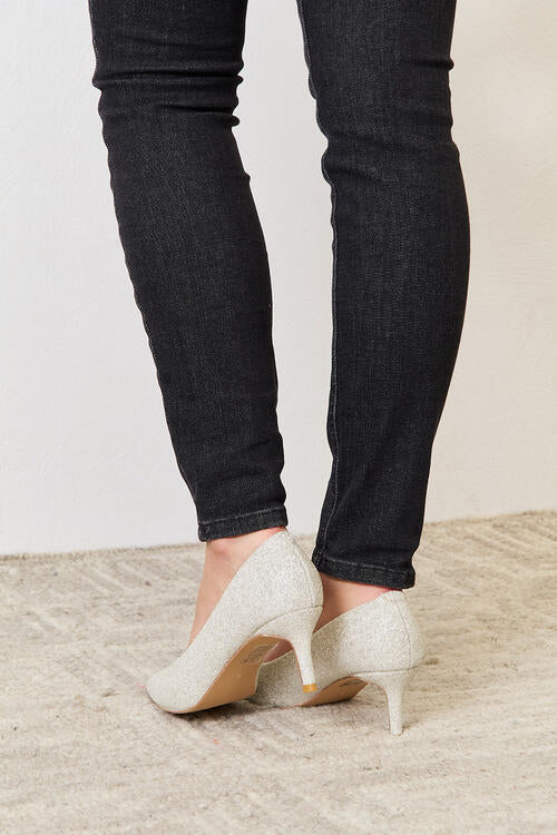 Melody 2" Closed Toe Heels - Body By J'ne