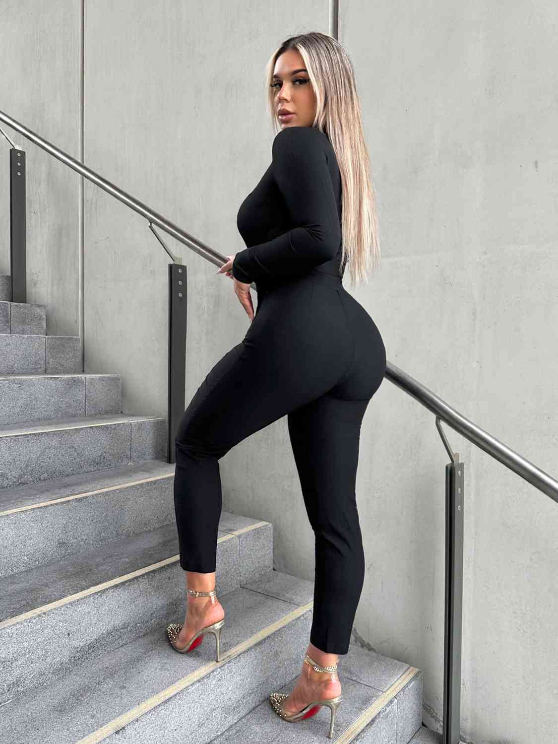 V Neck Decorative Waist Set - Body By J'ne