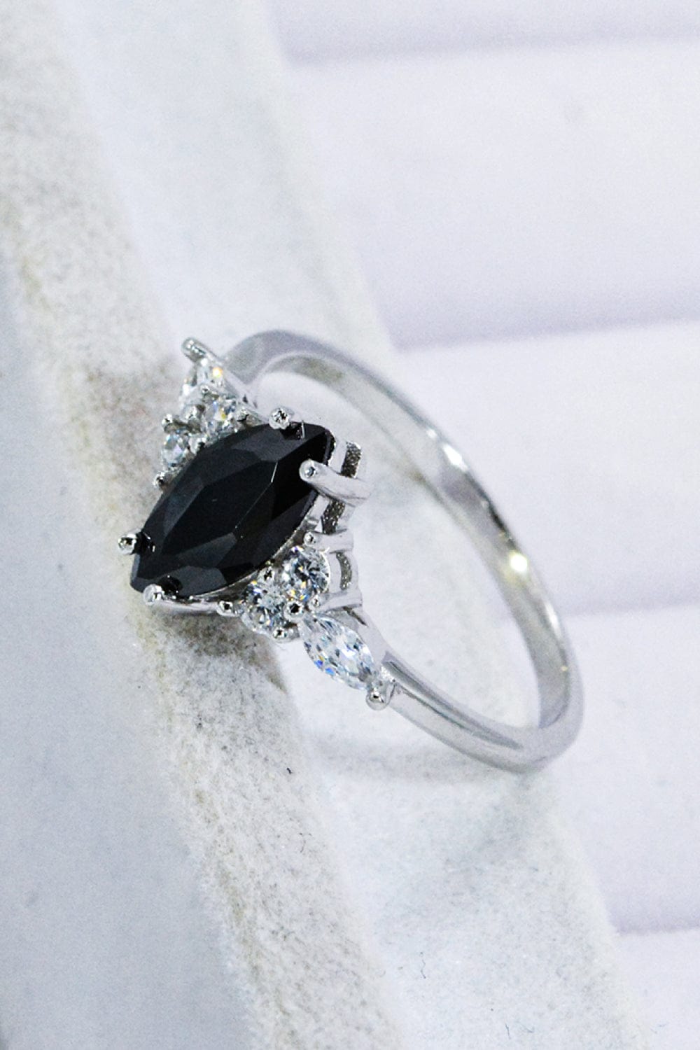 925 Sterling Silver Black Agate Ring - Body By J'ne