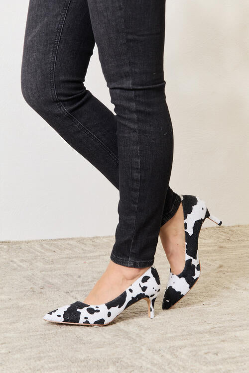 Melody 2" Closed Toe Heels - Body By J'ne