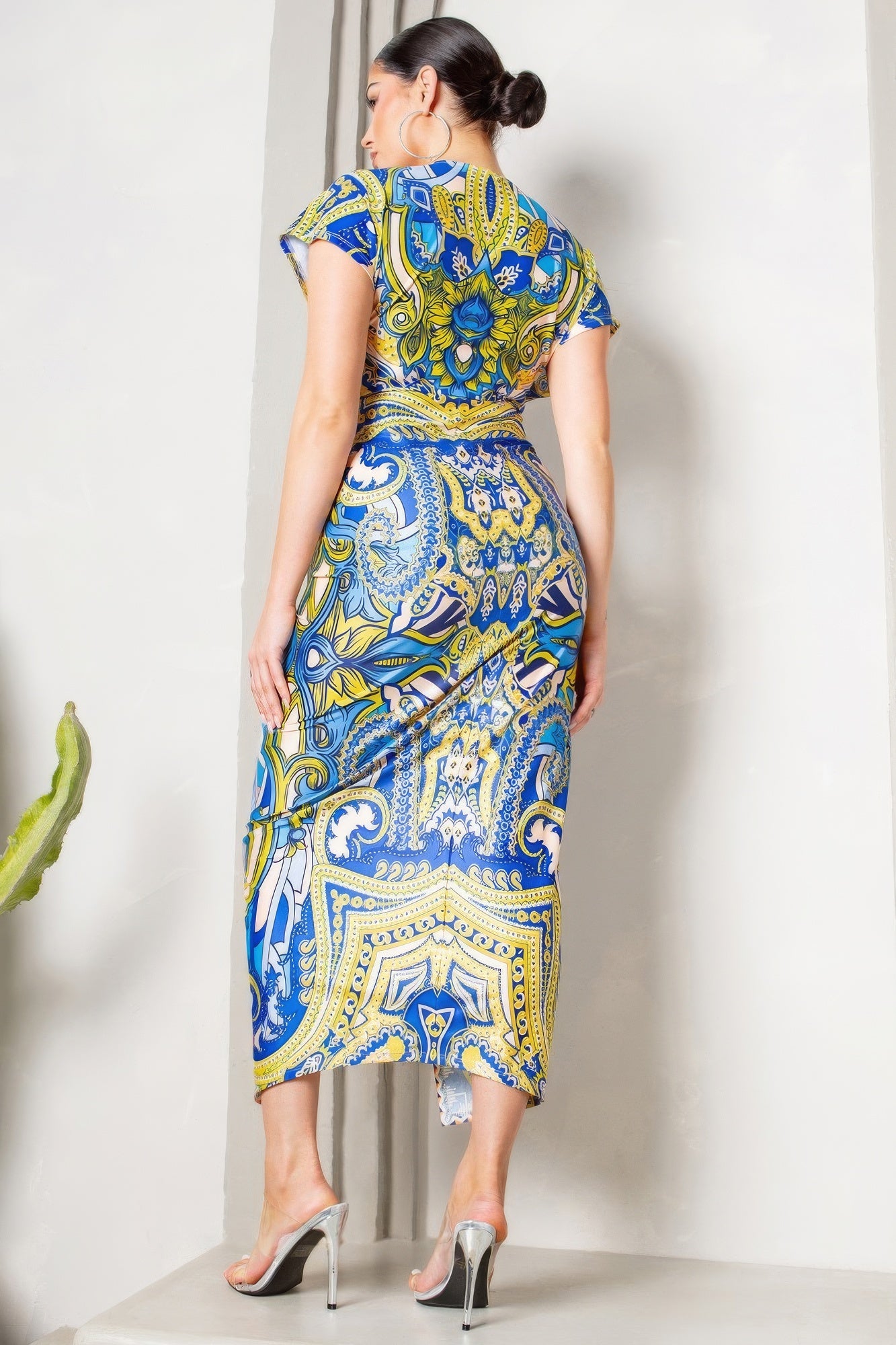 Deep V-neck Pleats Midi Dress - Body By J'ne