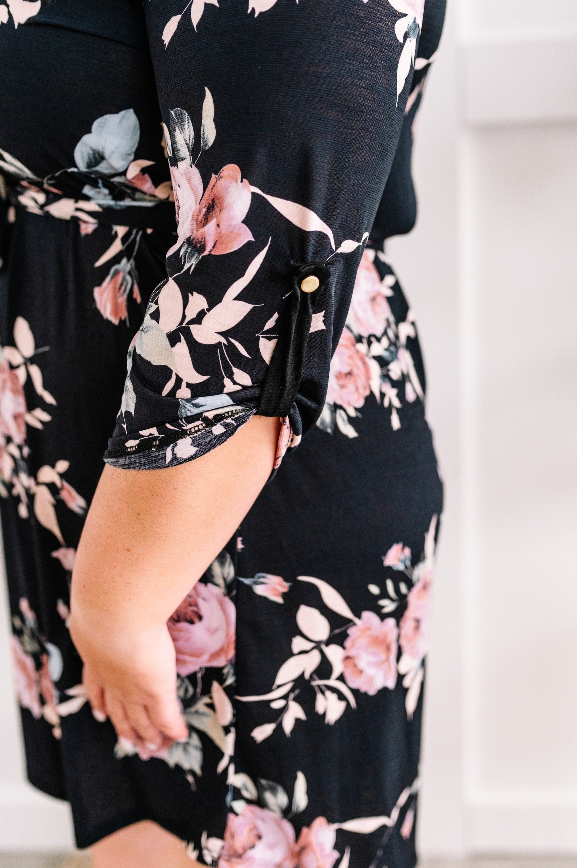 Floral Gabby Dress With Tie Belt In Black - Body By J'ne