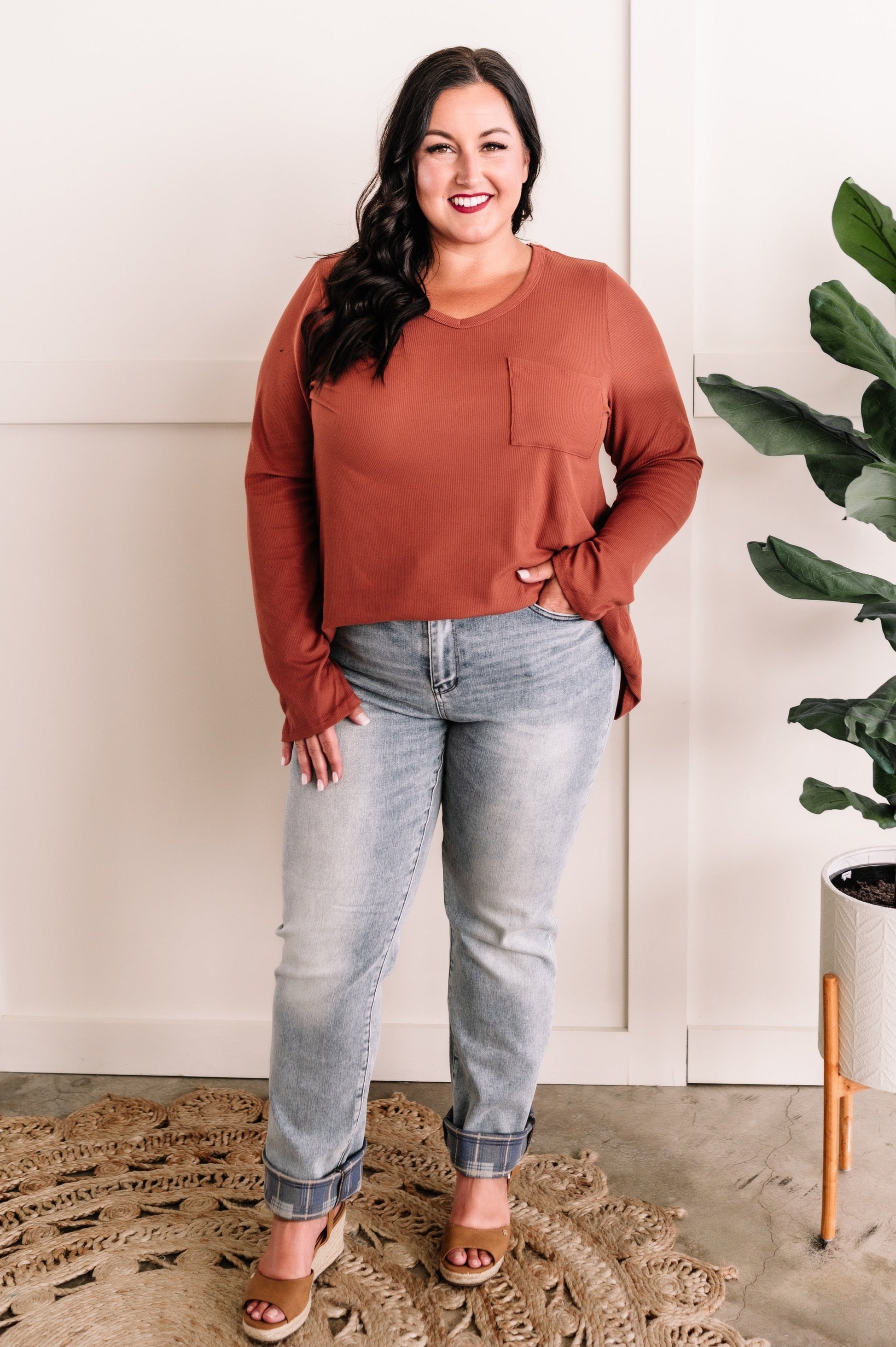 Soft Touch V Neck Top In Amber Glow 11.22 - Body By J'ne