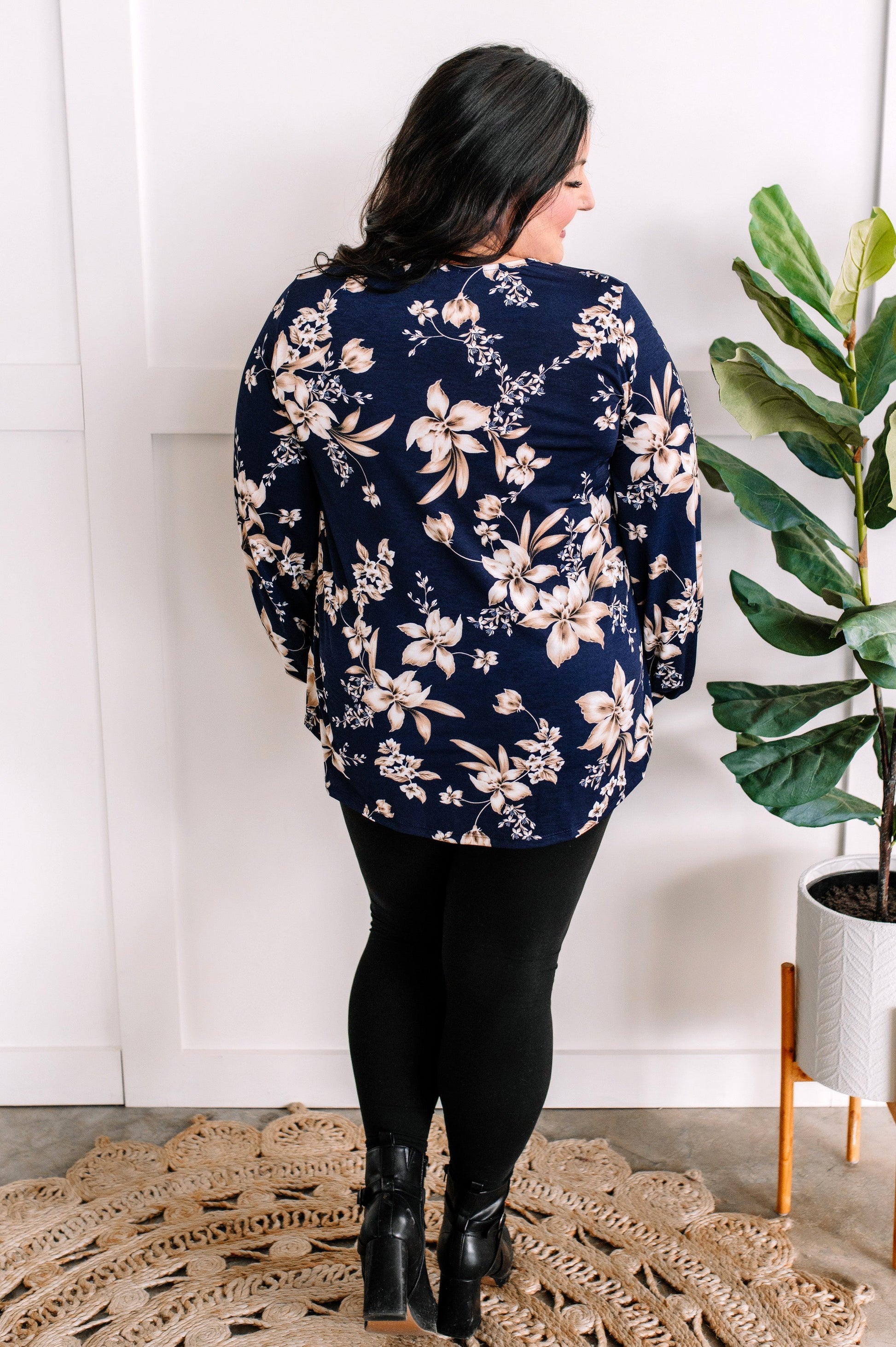 Floral Print Top With Elastic Sleeve In Navy & Natural - Body By J'ne