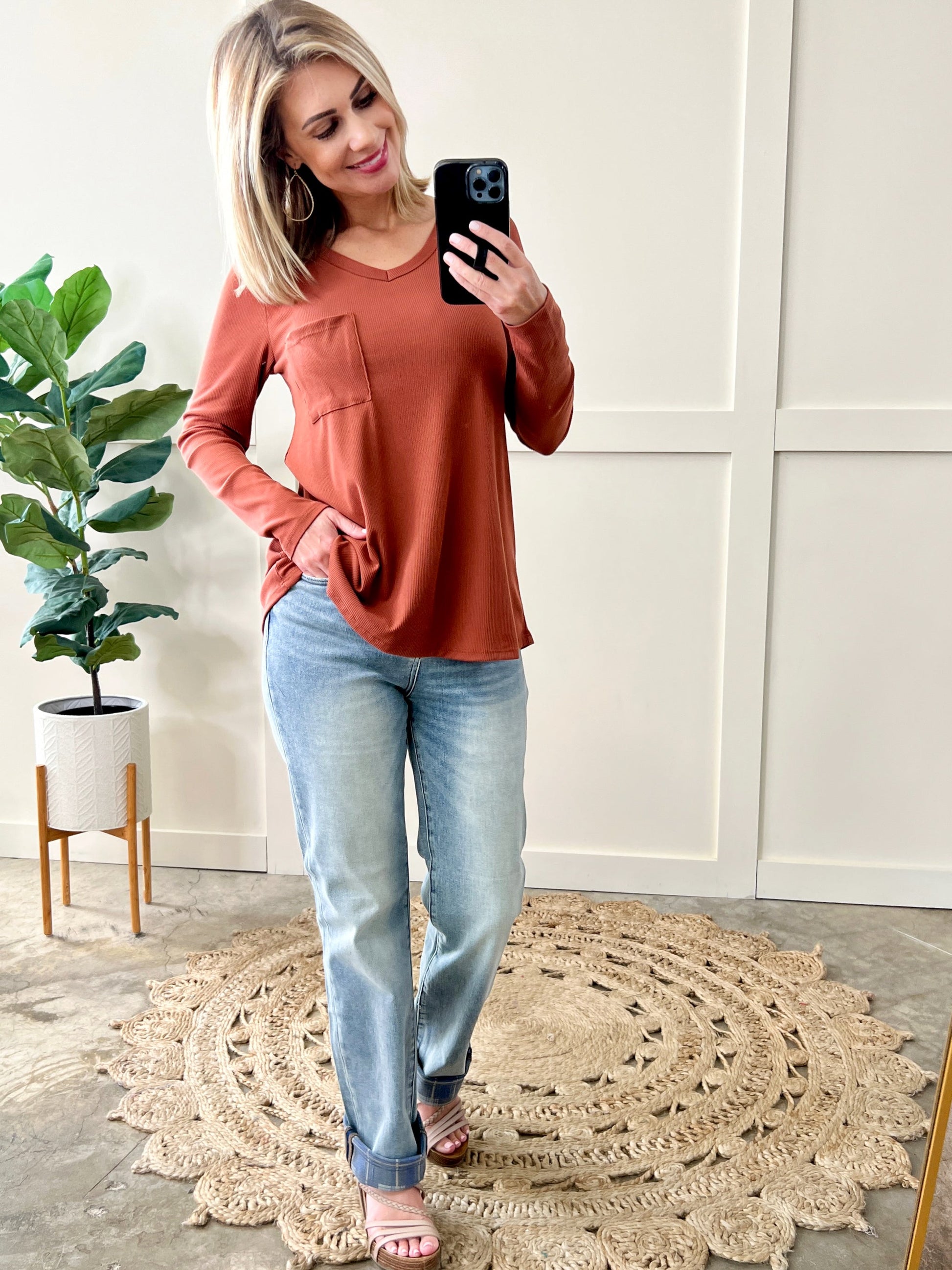 Soft Touch V Neck Top In Amber Glow 11.22 - Body By J'ne