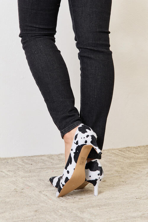 Melody 2" Closed Toe Heels - Body By J'ne