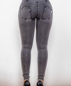 Buttoned Skinny Long Jeans - Body By J'ne
