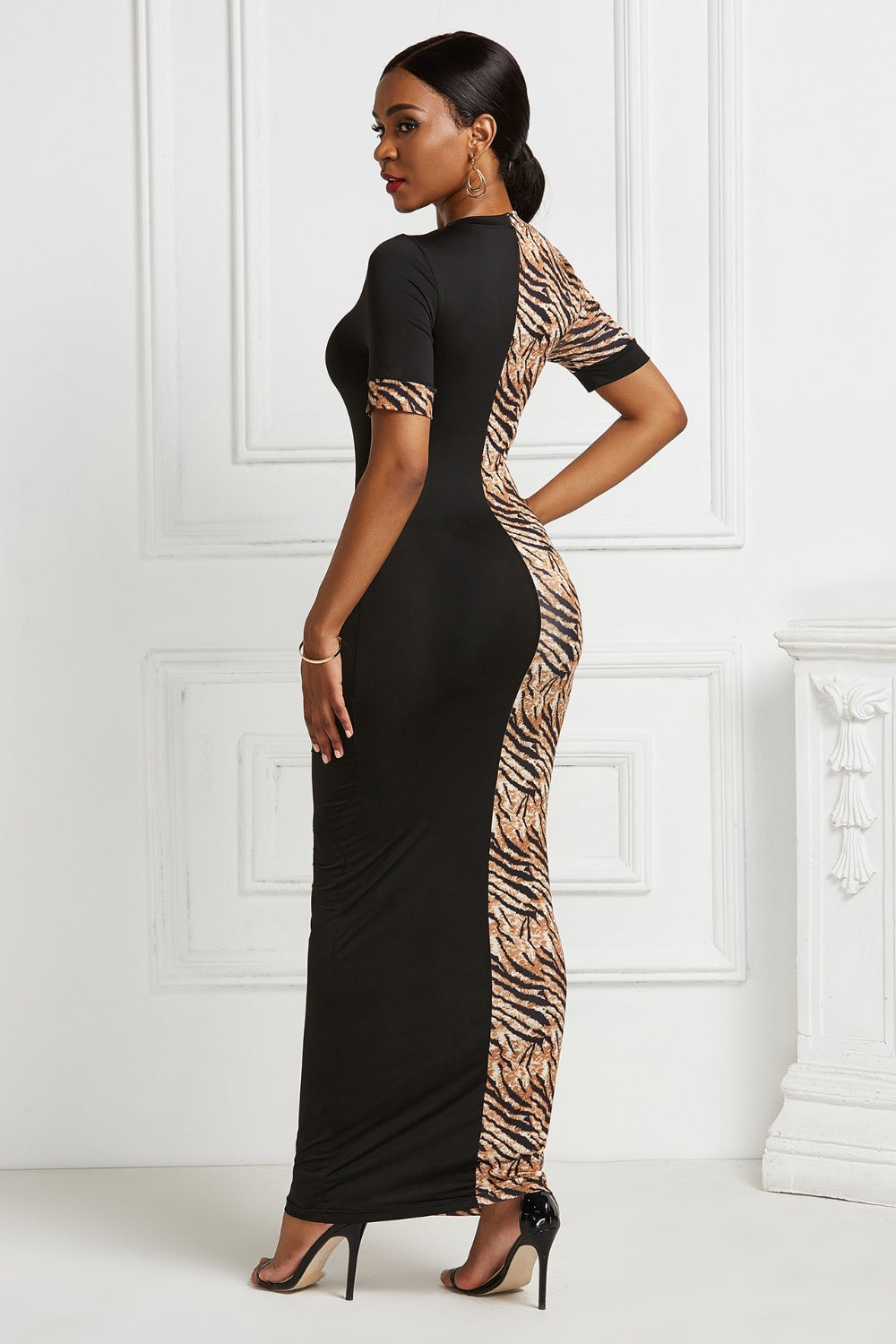 Two-Tone Round Neck Short Sleeve Maxi Dress - Body By J'ne