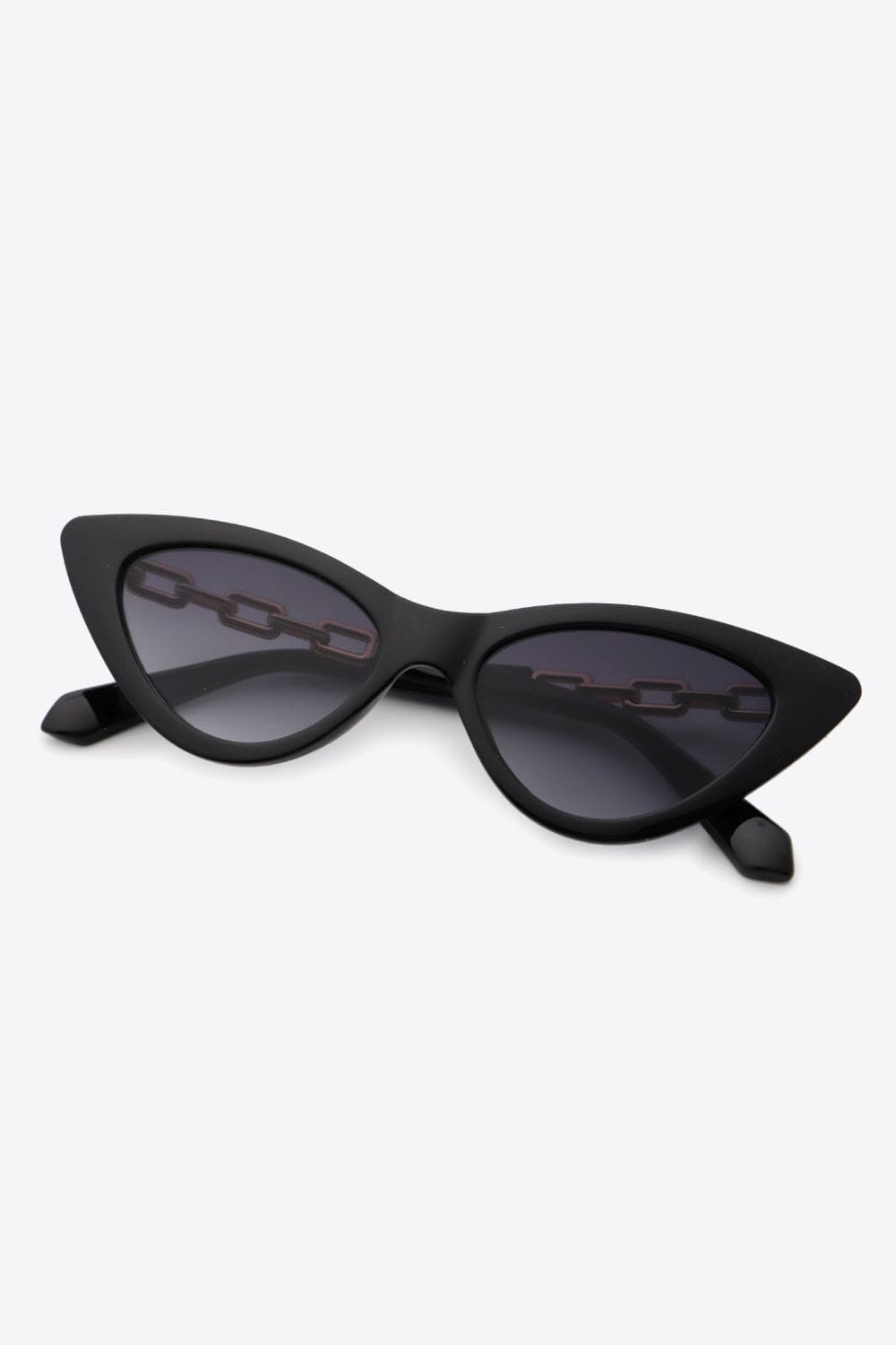 Chain Detail Cat-Eye Sunglasses - Body By J'ne