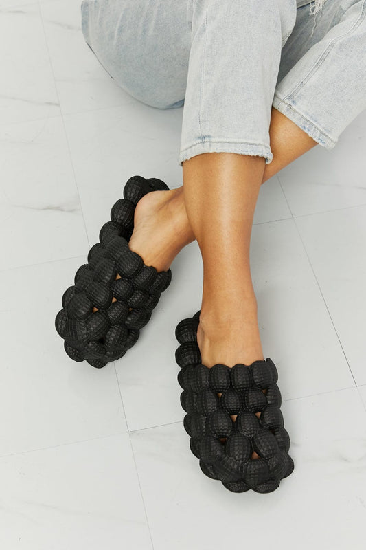 Laid Back Bubble Slides in Black - Body By J'ne