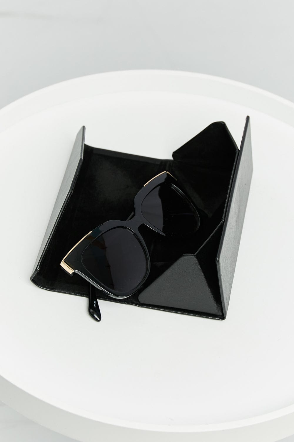 Square Polycarbonate Sunglasses - Body By J'ne