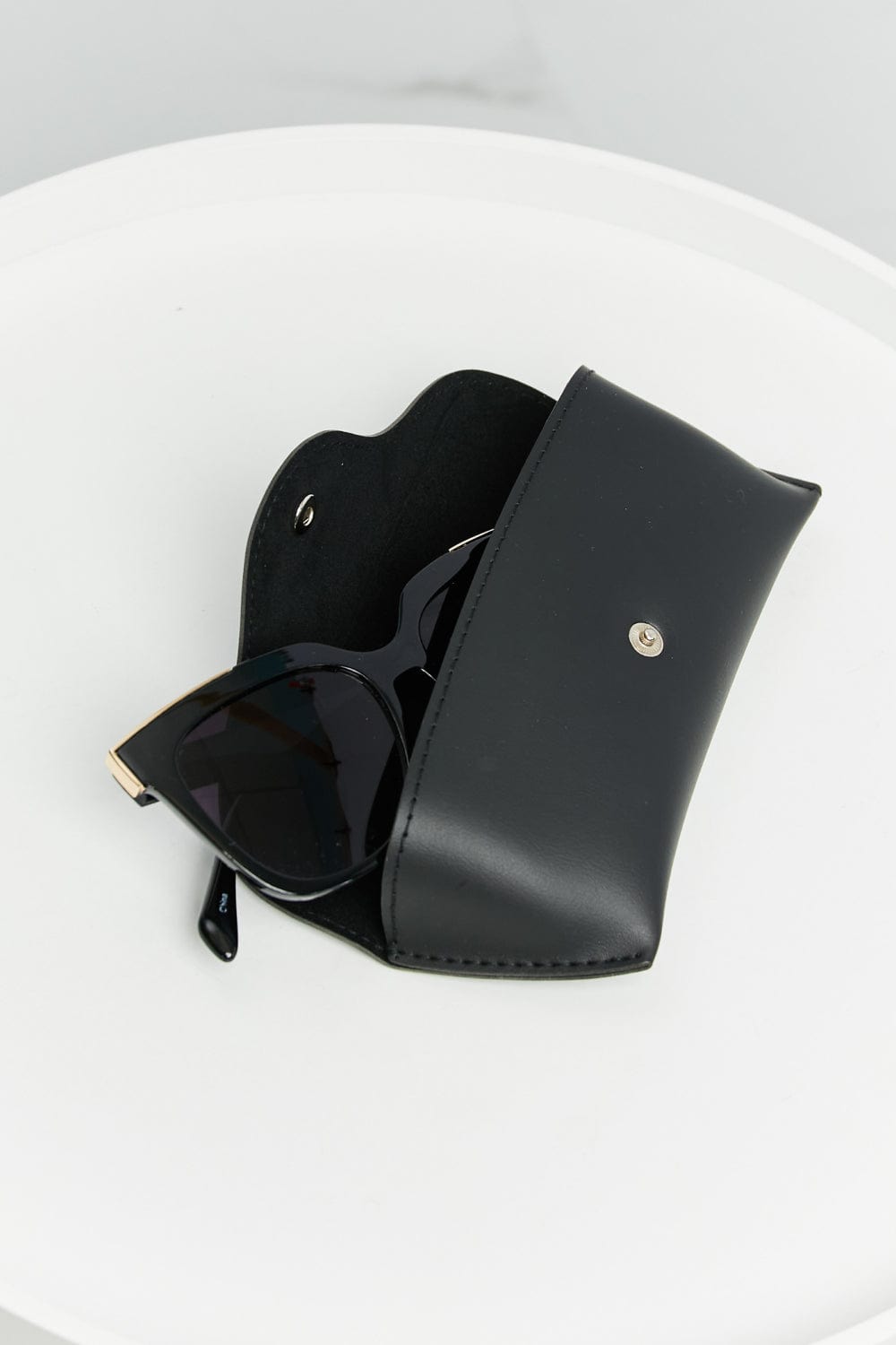 Square Polycarbonate Sunglasses - Body By J'ne