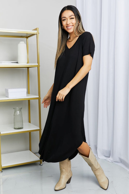 V-Neck Short Sleeve Curved Hem Dress in Black - Body By J'ne